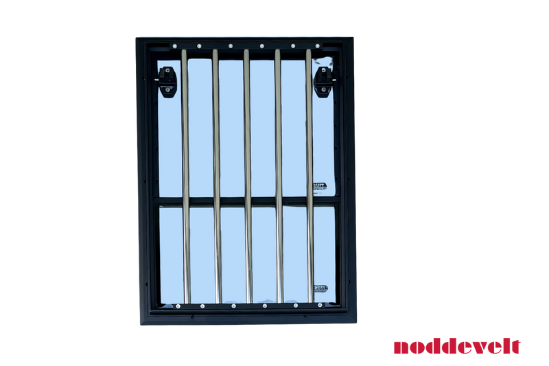 Halfzakkend raam vierkant verstek 450x600 incl tralies