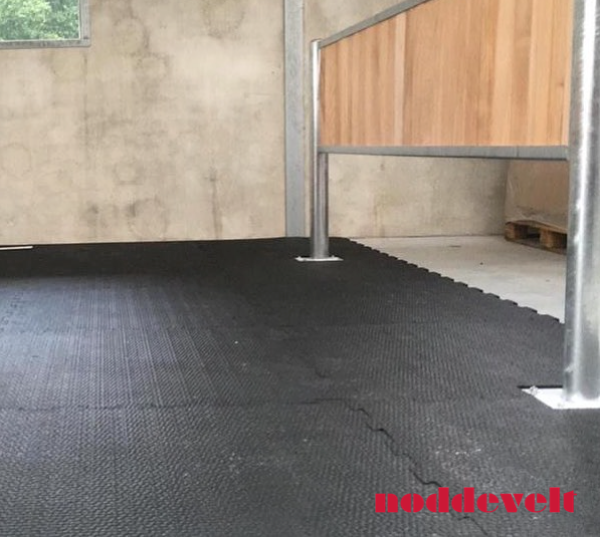 Rubber Stalmat Noddevelt PREMIUM 16mm (R16) - 100x100cm