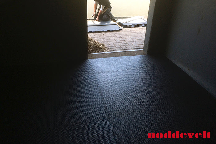 Rubber Stalmat Noddevelt PREMIUM 16mm (R16) - 100x100cm